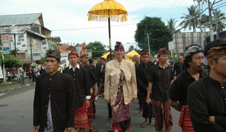 Nyongkolan, Prosesi Sakral Ritual Pernikahan di Lombok
